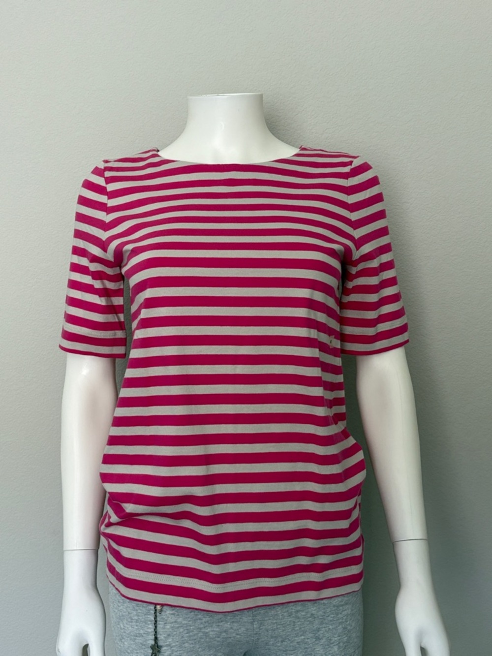 NWT $35 XS Ann Taylor Loft Striped Pink and Cream Short Sleeve Women’s Top